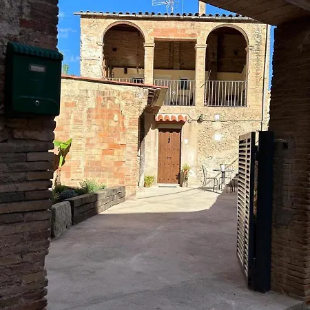 El Patufet En Casa Cami De Les Aiguees * Monistrol de Montserrat